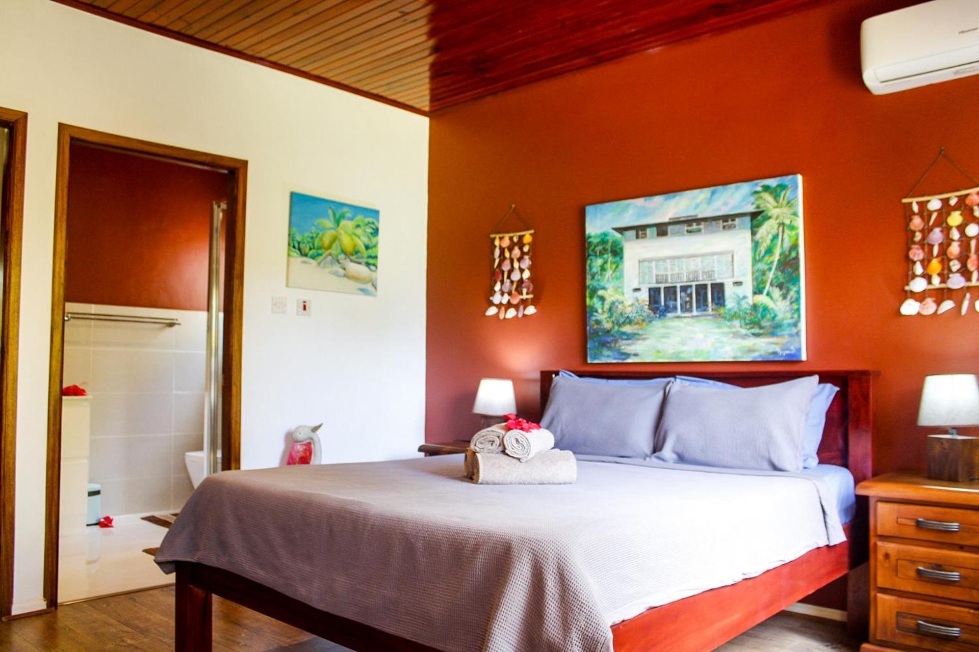 Nid'Aigle Lodge Baie Sainte Anne Luaran gambar