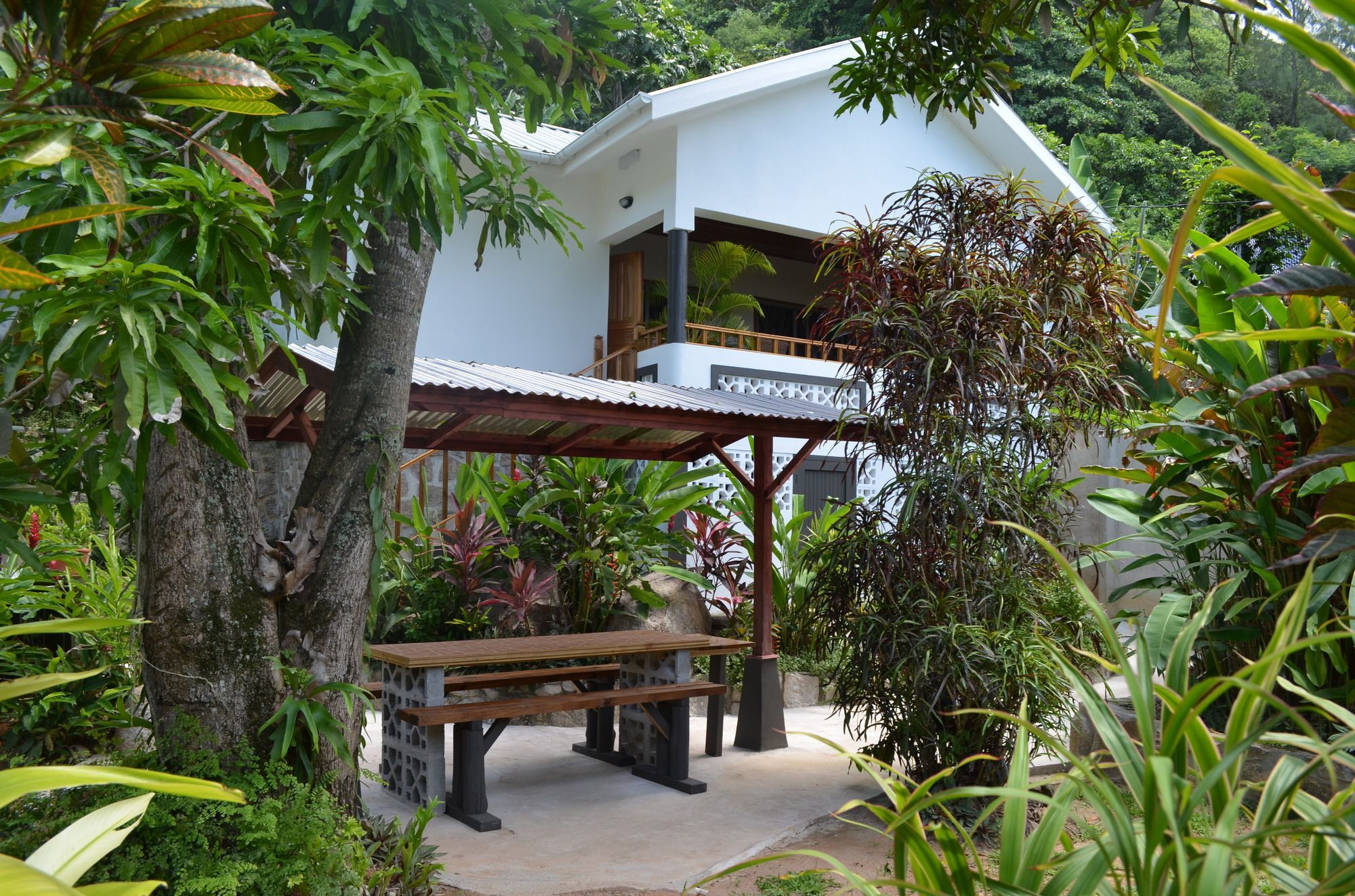 Nid'Aigle Lodge Baie Sainte Anne Luaran gambar